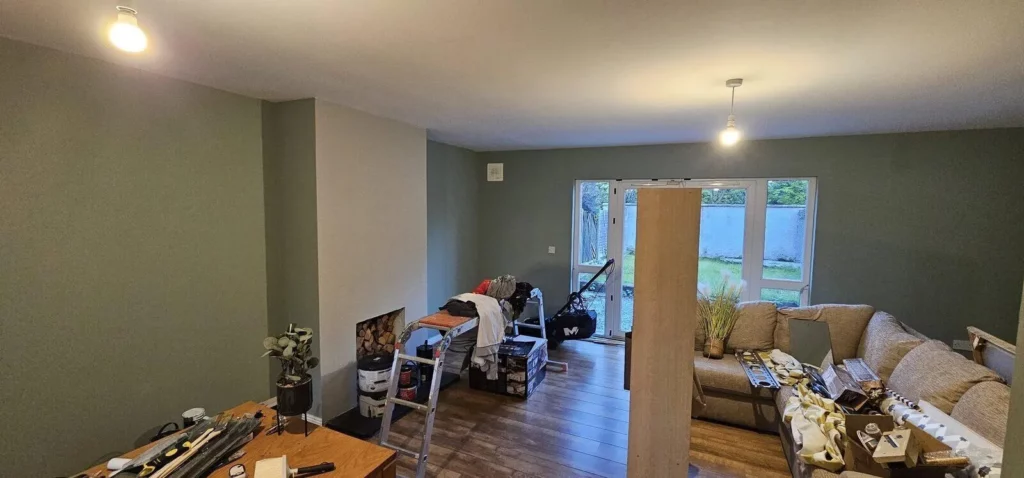 interior painting living room landing glounthaune — image 01